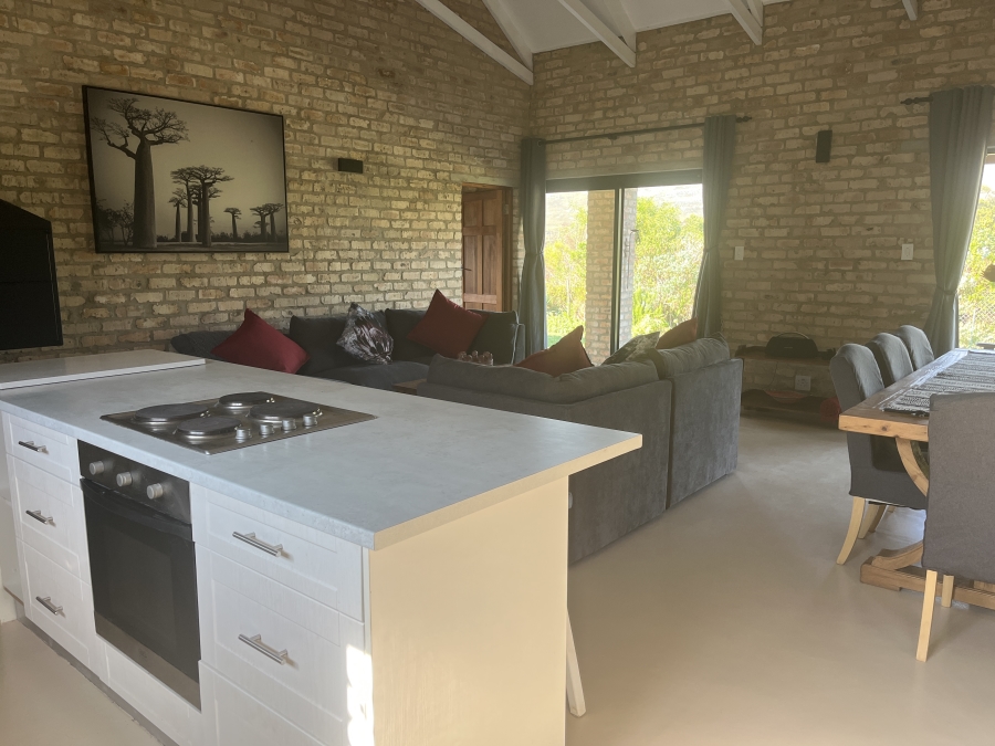 To Let 2 Bedroom Property for Rent in Pringle Bay Western Cape